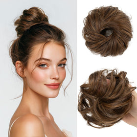 CJL HAIR chignon désordonné chocolat vue avant avec boucles