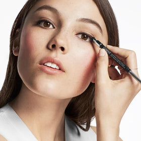 Clinique Quickliner Pour Yeux Intense packaging avec informations