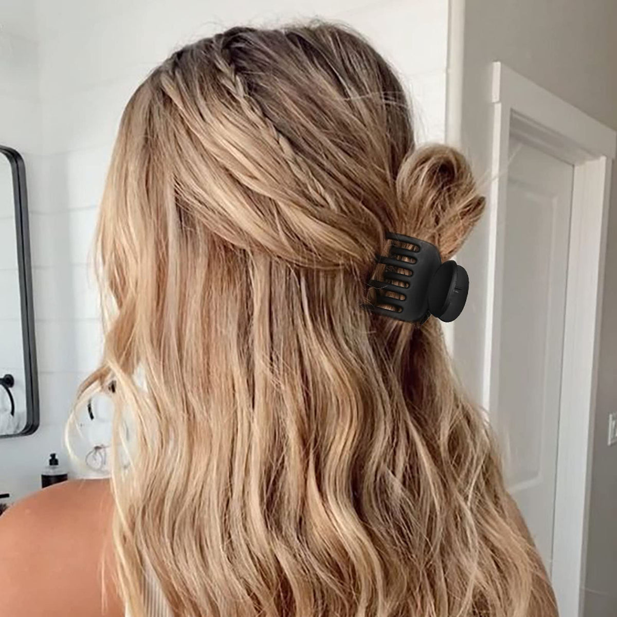 Clips à cheveux DEEKA en différentes positions