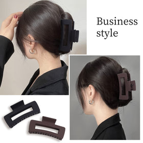 Clips à cheveux Mandydov en situation sur un chignon