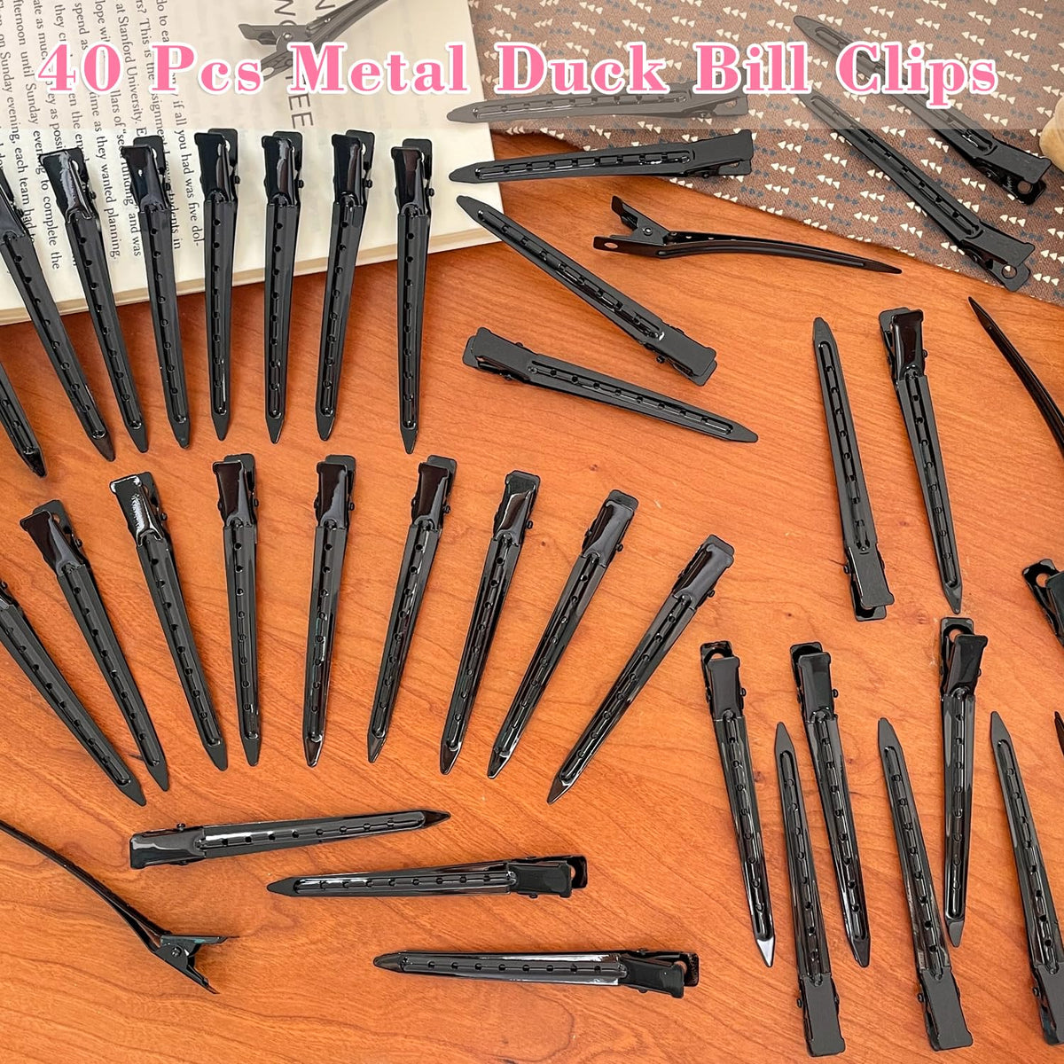 Clips à crocodile Mythos en couleur noire, vue de profil