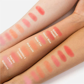 Close-up of Revolution Beauty London Peach Bliss blush texture