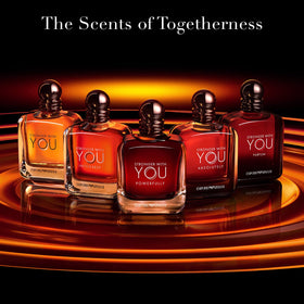 Coffret Armani Beauty Stronger With You Intensely ouvert avec flacons visibles