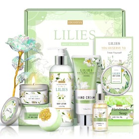 Coffret de soins au lys LUCOTIYA avec 10 produits en vue de face