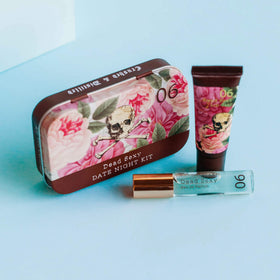 Coffret parfum TOKYOMILK Dead Sexy ouvert montrant le contenu