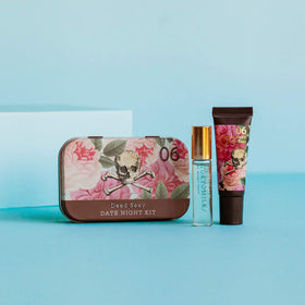 Coffret parfum TOKYOMILK Dead Sexy sur fond élégant