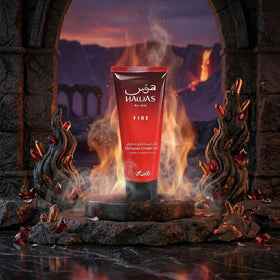 Coffret RASASI Hawas Fire pris en photo sur une surface élégante.