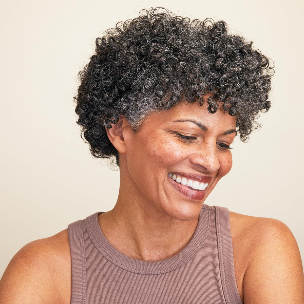 Colorescience Total Protection Brush-On Shield SPF 50 application on skin