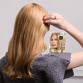 Composition du kit L'Oreal Paris pour teinture cheveux