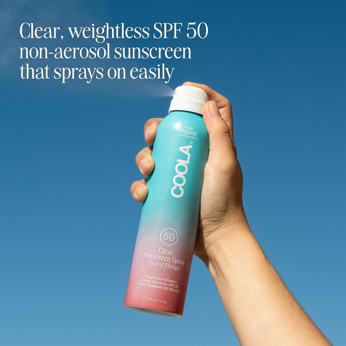 Coola Spray Solaire Bio avec bouchon ouvert