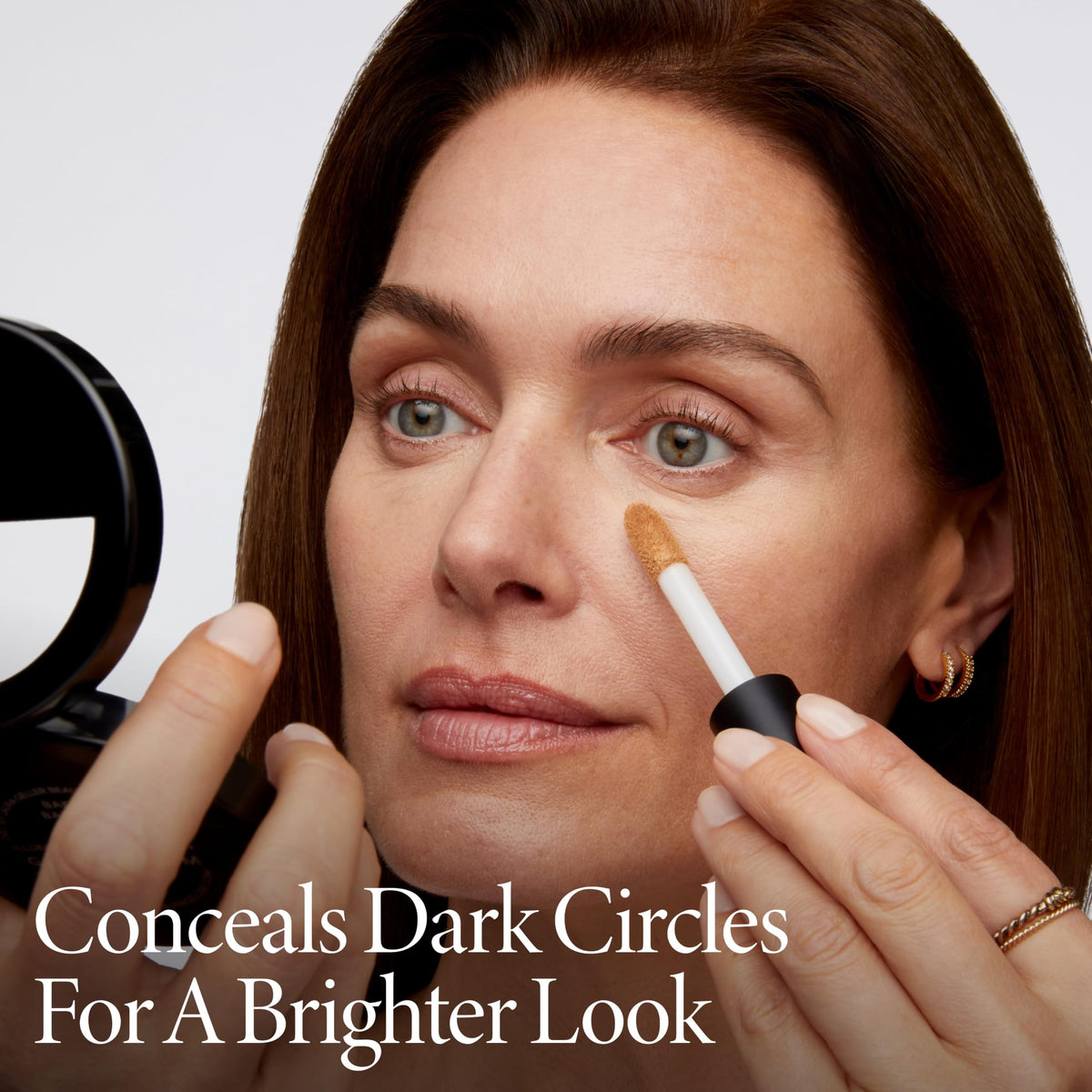 Correcteur LAURA GELLER Ideal Fix, texture sur la main