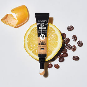 Correcteur REVLON Skin Awaken 055 Latte ouvert montrant le produit