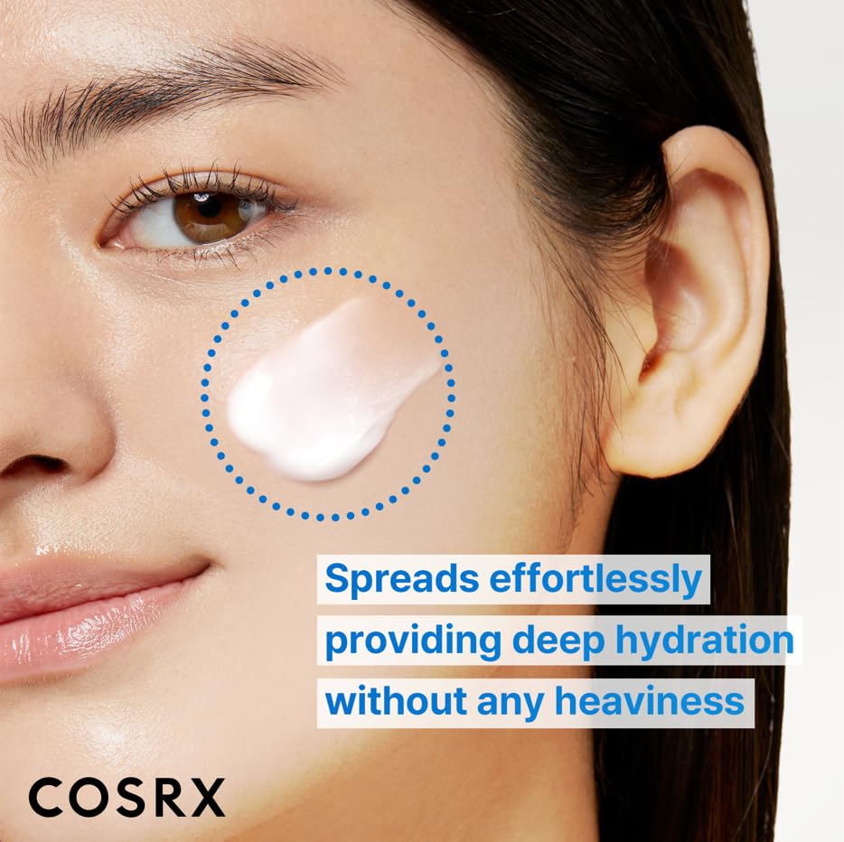COSRX Crème Hydratante 7X Céramide à côté d'autres produits de soin