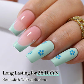 Couleur bleu clair du vernis gel Double Rhythm sur ongles