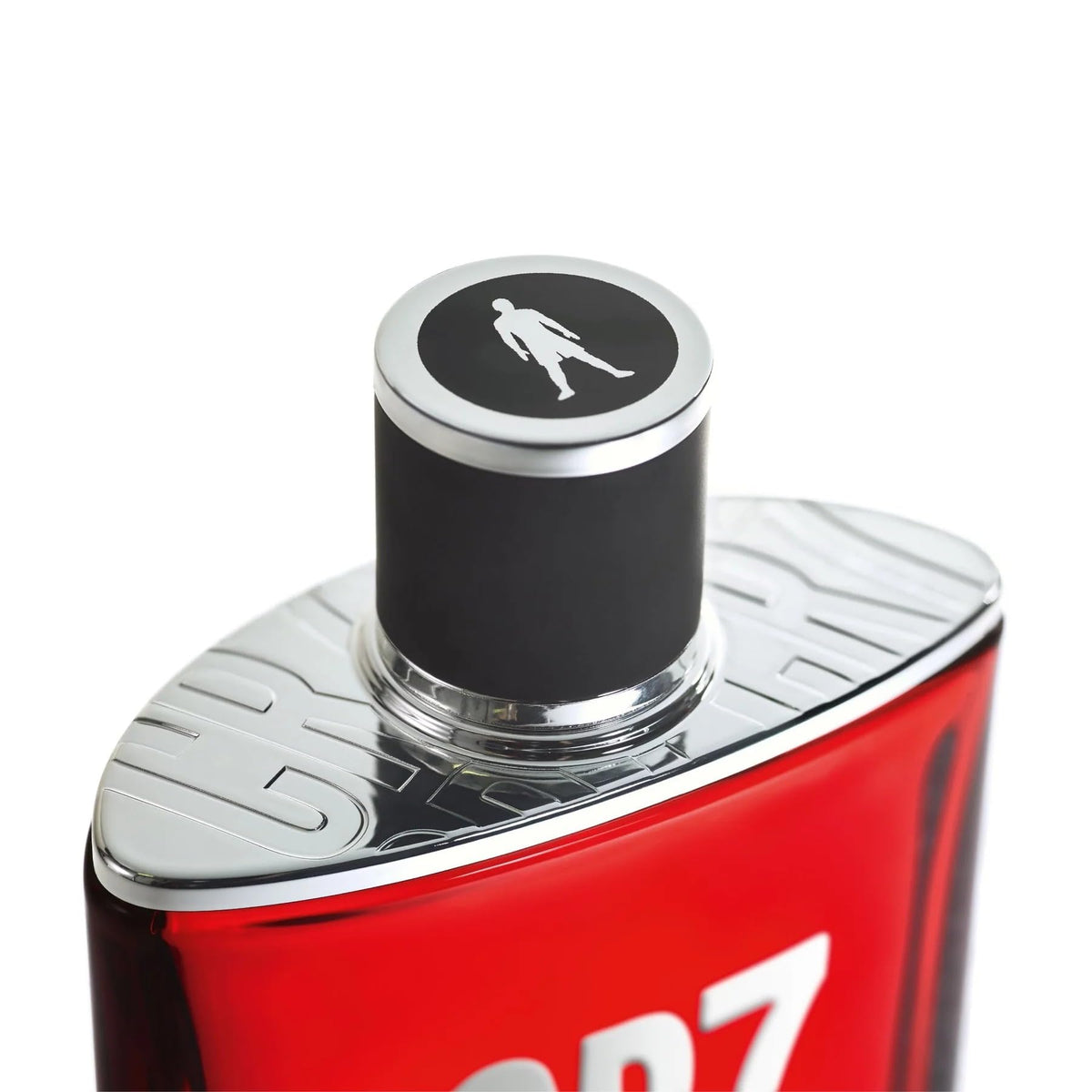 CR7 Eau de Toilette dans un cadre de salle de bain moderne