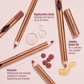 Crayon à lèvres Charlotte Tilbury Lip Cheat 9g dans son emballage