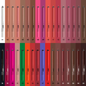 Crayon à lèvres NYX Line Loud Sassy sur fond neutre