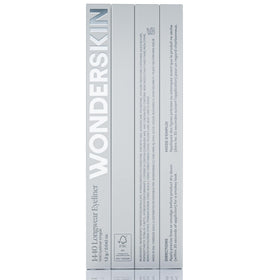 Crayon eyeliner Wonderskin 1440 avec un look smoky