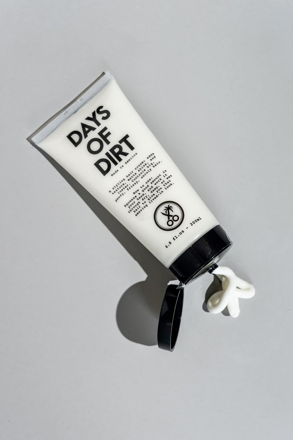 Crème coiffante California Born 200g avec fond neutre