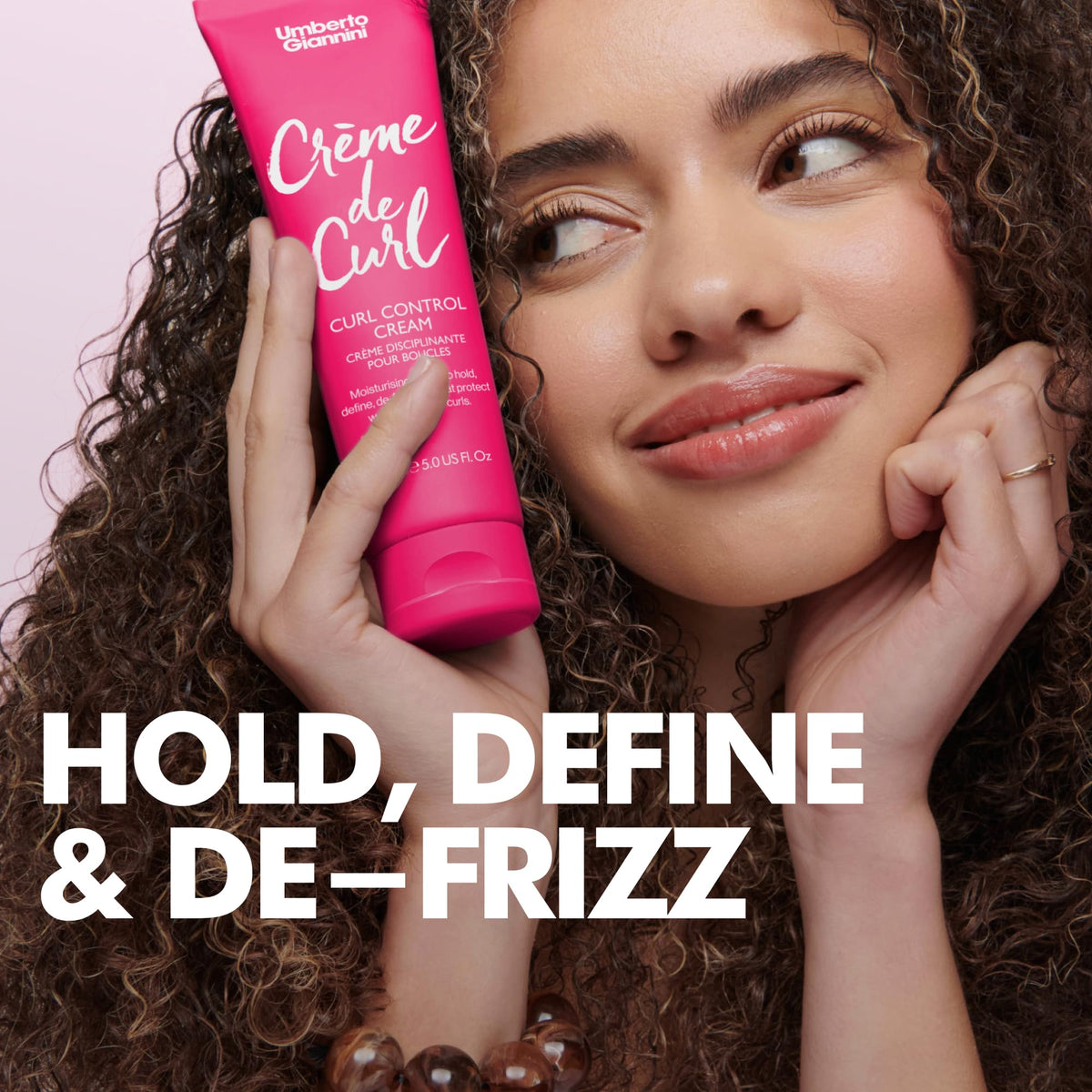 Crème de Curl Umberto Giannini en détail avec texture crémeuse