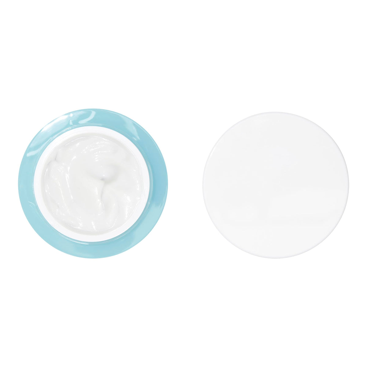 Crème de nuit e.l.f. sur une table de maquillage