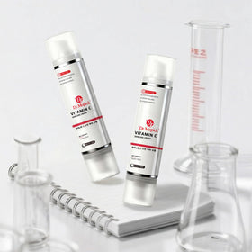 Crème DR.MOPICK à l'acide tranexamique et vitamine C sur fond blanc