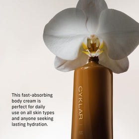 Crème hydratante CYKLAR Vanille Verve tube ouvert