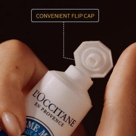 Crème mains au Beurre de Karité de L'OCCITANE, tube avant