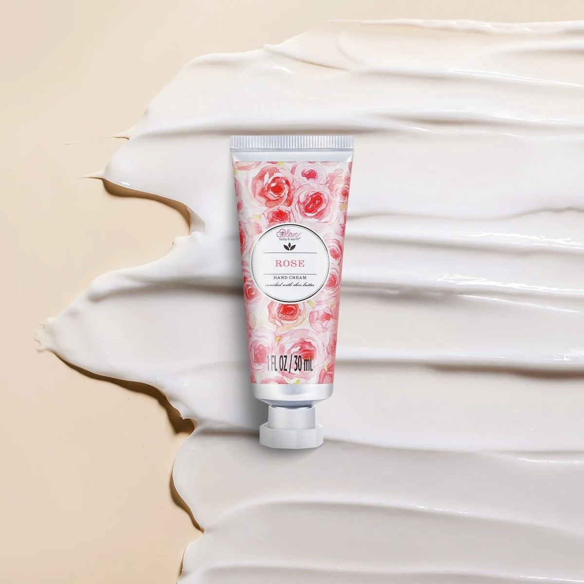 Crème pour les mains Cerisier BODY & EARTH en tube de 30 ml