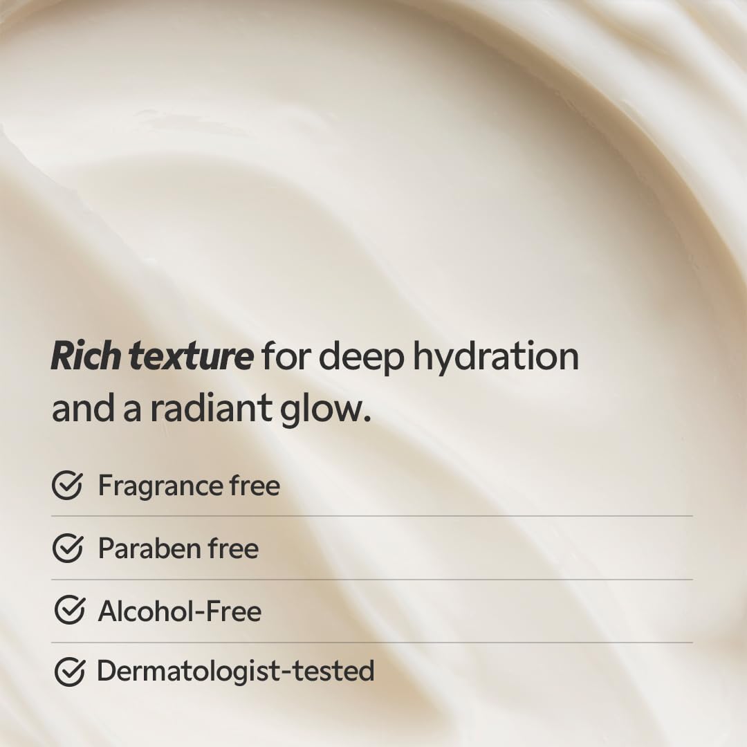 Crème TIRTIR appliquée sur une main