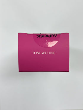 Crème TOSOWOONG Arbutine 7% avec des accessoires de beauté