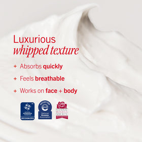 Crème Ultra Repair First Aid Beauty avec flacon et ingrédients