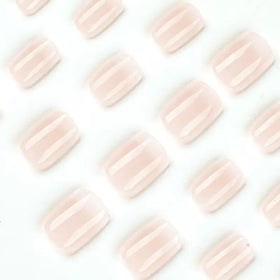 CTTHNBD Ongles Pressés ombre sur un fond neutre