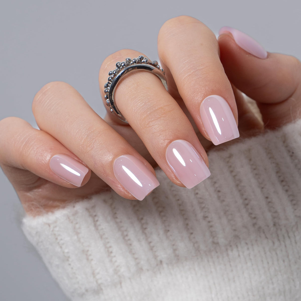 CurvLife Faux Ongles Press-On Carrés Courts en couleur nude, présentation du kit