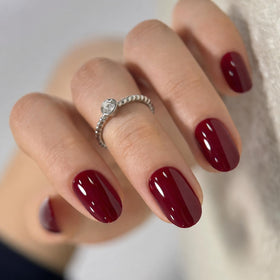 CurvLife Faux Ongles Press-On Oval Classique Rouge Bordeaux, avant