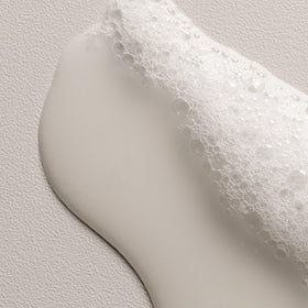 Davines OI Shampoo 70g, vue de profil