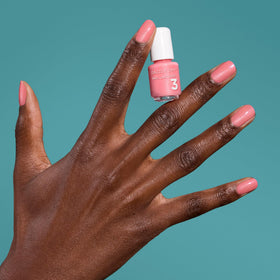 Dazzle Dry Mini Flight vernis en miniatures sur fond élégant