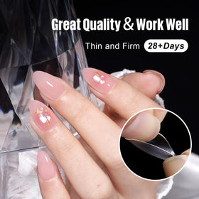 Démonstration de l'utilisation des tips d'ongles TOMICCA lors d'une manucure