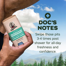 Déodorant Dr. Squatch en arrière-plan naturel