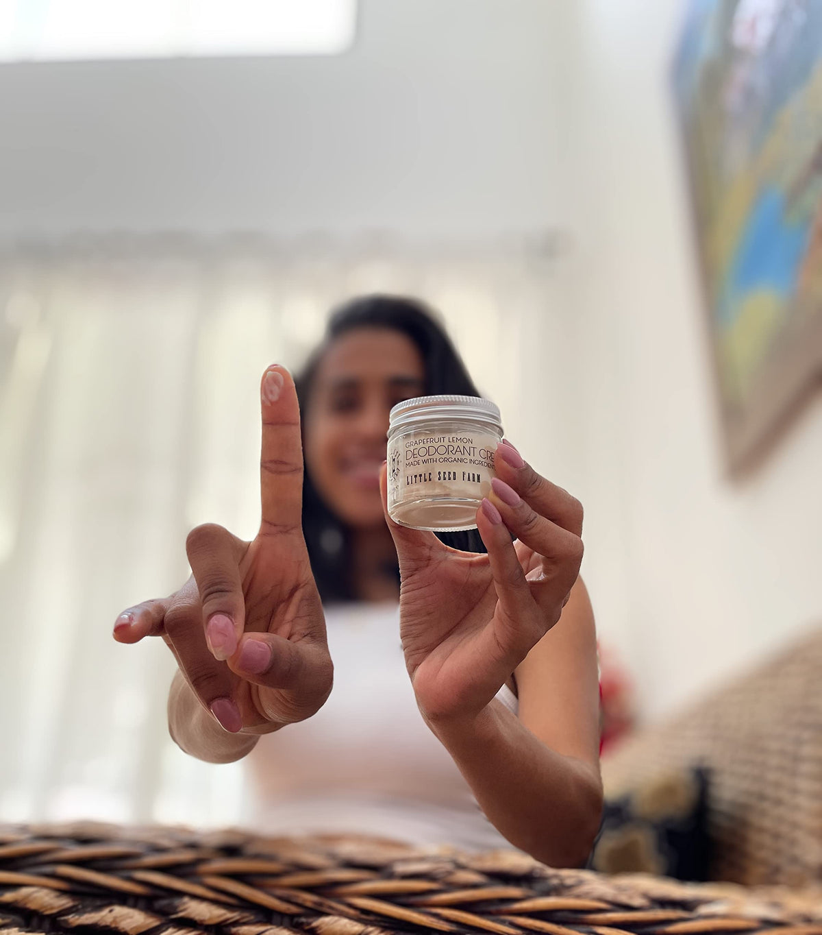 Déodorant Pamplemousse Citron sur un fond naturel
