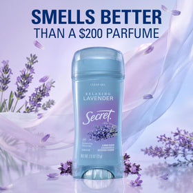 Déodorant Secret 72h en gel transparent à côté de fleurs de lavande