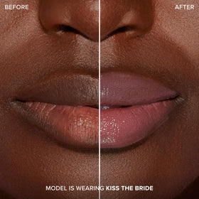 Détail de l'applicateur à clic du Too Faced Lip Injection Extreme