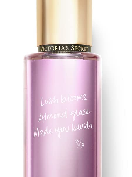 Détail de la brume Velvet Petals de Victoria's Secret