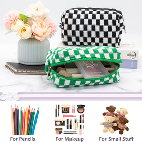 Détail de la fermeture éclair de la trousse de maquillage PAZIMIIK