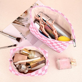 Détail de la fermeture éclair en métal de la trousse SOIDRAM