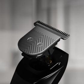 Détail de la lame T de 41 mm MANSCAPED avec revêtement en titane