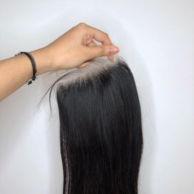 Détail de la ligne de cheveux naturelle du BEEOS 5x5 Closure