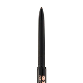 Détail de la mine ultra-fine du crayon à sourcils