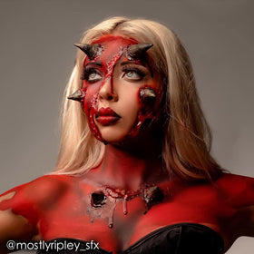 Détail de la peinture de visage et corps Mehron rouge 18g