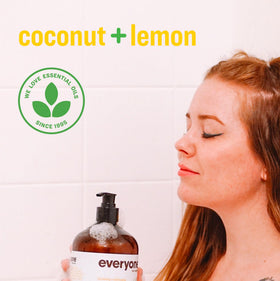 Détail de la pompe du savon 3-en-1 Coco Citron